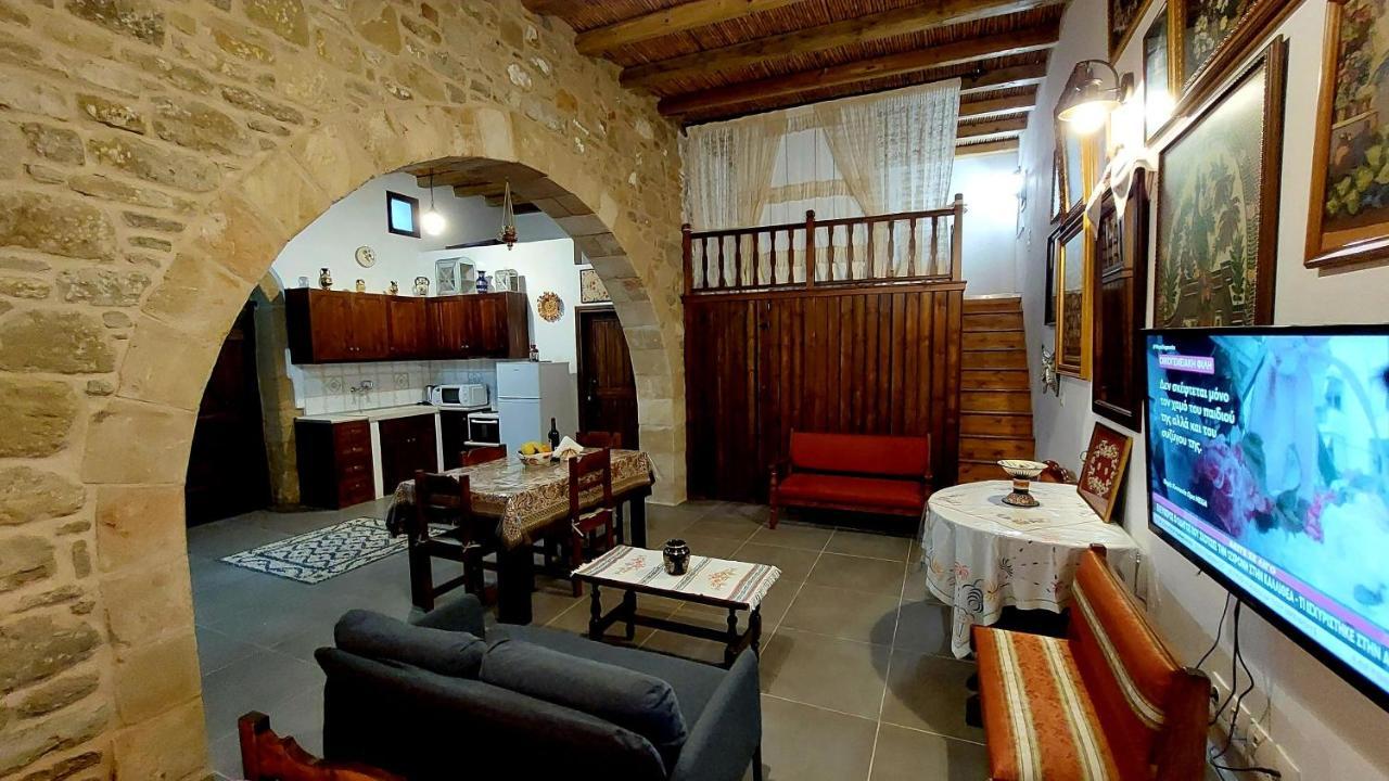 Traditional House Emmanouela Afantou Exterior photo